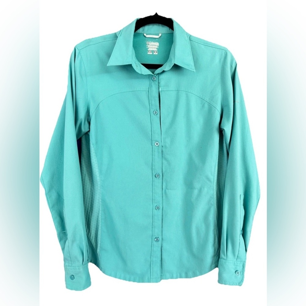 Columbia Titanium Omni-Shade TL7255 Women Medium Teal Green L/S Button-Up Shirt